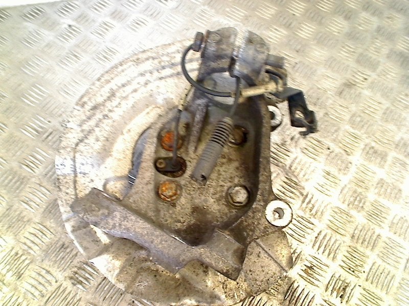 Fusee Links Voor BMW 3 serie (E92) (2006-09/2013-12), Gebruikt, Petuelring 130, München 80809, , Duitsland, BMW, Bayerische Motoren Werke AG