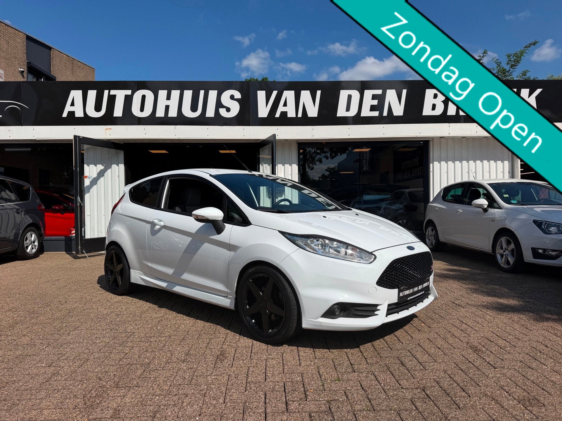 Ford Fiesta 1.6 ST2 182Pk|Ac|Navi|Clima|Recaro|Leder|Lmv|Ele, Voorwielaandrijving, 1596 cc, 1063 kg, Gebruikt