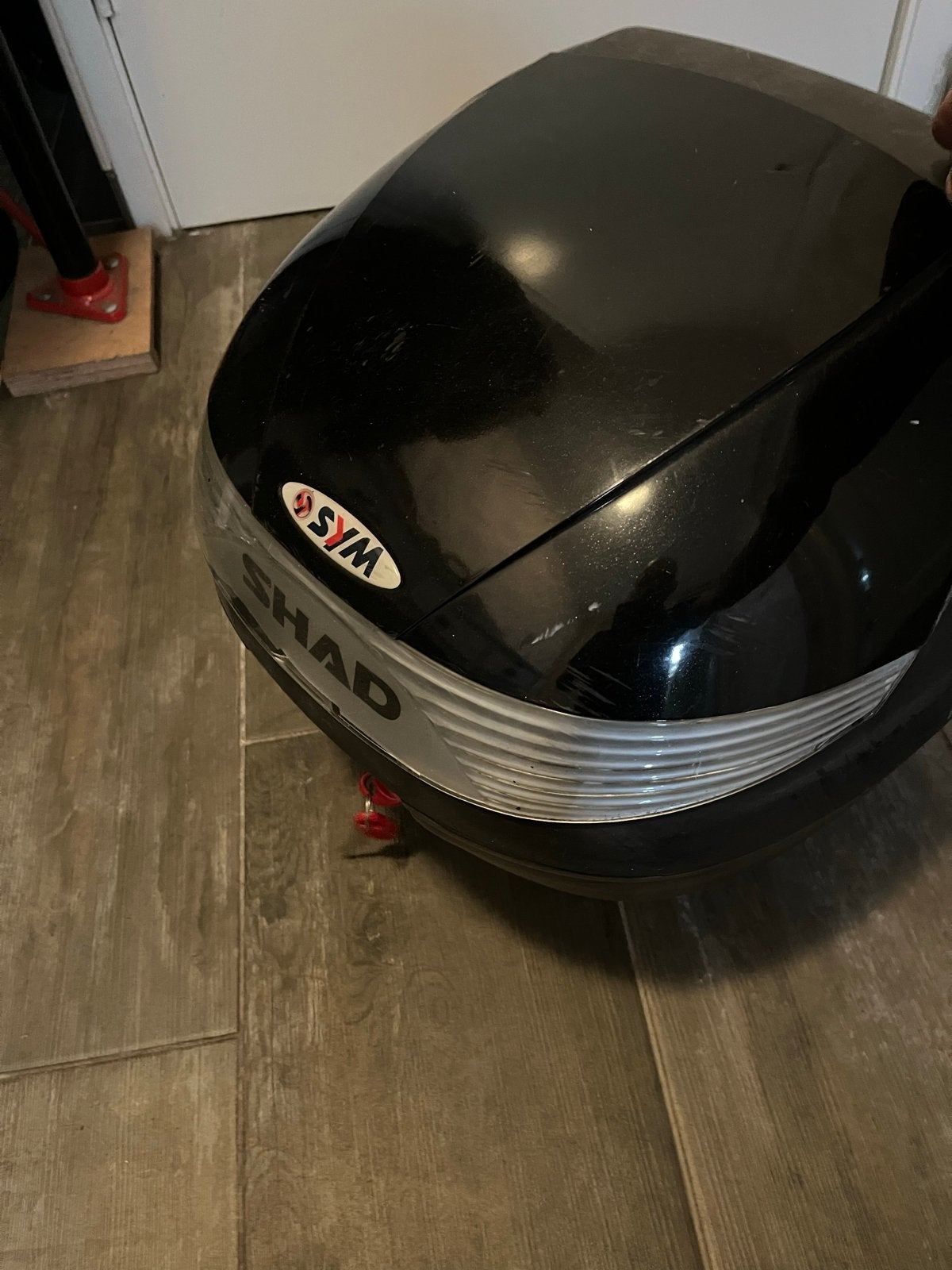 Scooterkoffer SHAD met SYM logo - Gebruikt, Ophalen of Verzenden, Gebruikt, Overige typen, Overige merken