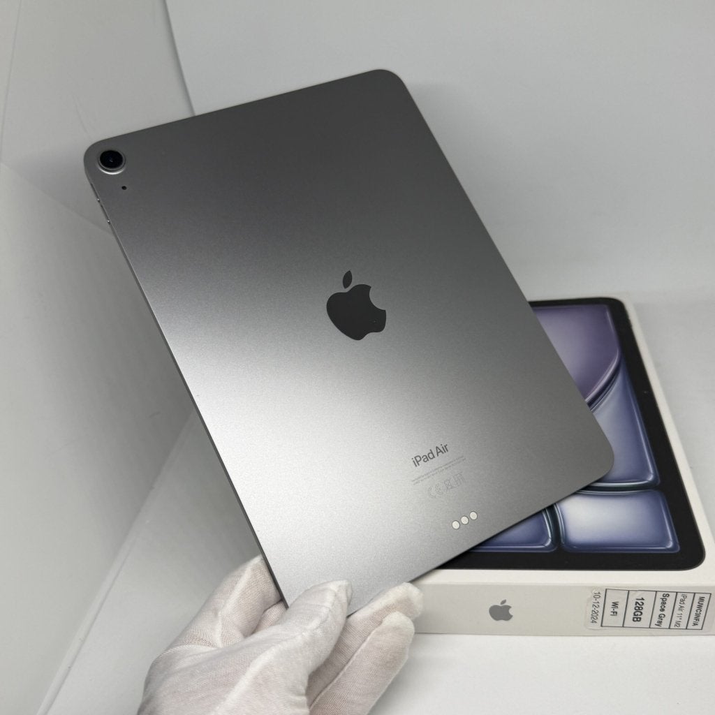 iPad Air 6e 11 inch M2 128GB grijs /krasvrij /99% batt /gara, Apple, Zo goed als nieuw, Support@apple.com, Apple Park Way, Cupertino, California