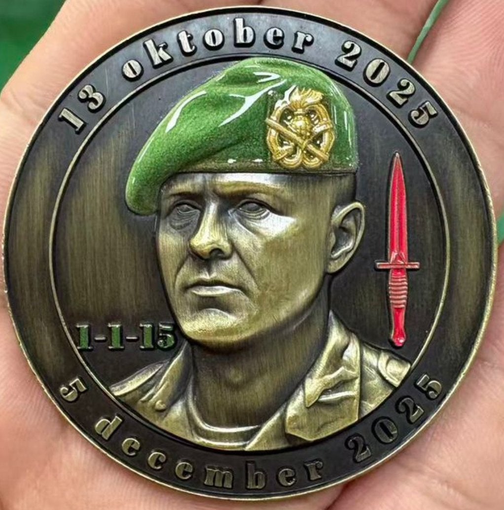 Coin Korps Commandotroepen Baretuitreiking 5 dec 2025, Verzamelen, Ophalen of Verzenden, Landmacht, Nederland, Embleem of Badge