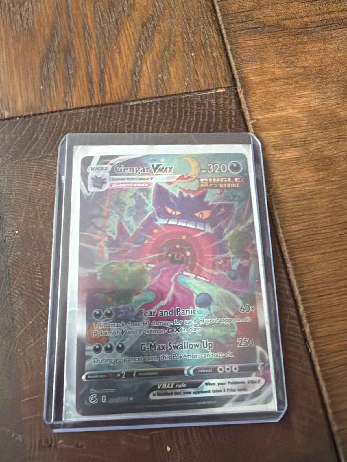 Gengar VMAX Single Strike Pokémon Kaart, Ophalen of Verzenden, Zo goed als nieuw, Losse kaart