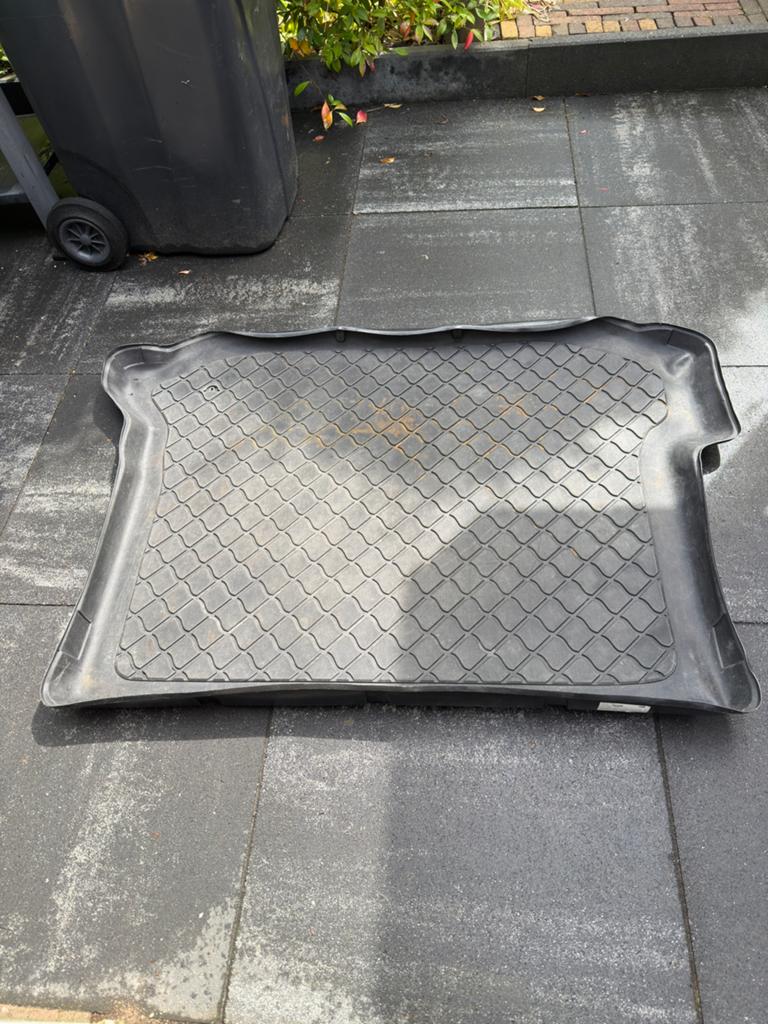 Te koop kofferbakmat, Ophalen, Gebruikt