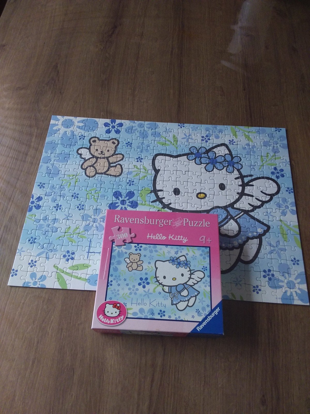 Hello Kitty Ravensburger Legpuzzel 300 stukjes, Ophalen of Verzenden, Minder dan 500 stukjes, Zo goed als nieuw, Legpuzzel