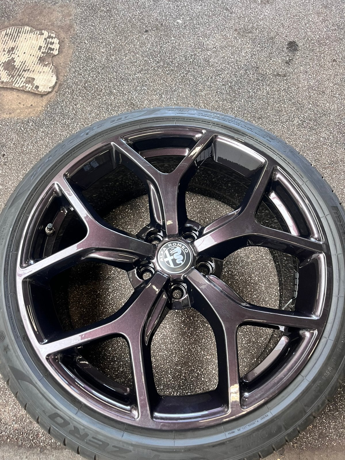 Giulia veloce  breedteset klaar voor montage, Auto-onderdelen, 255 mm, Nieuw, Band(en), Personenwagen
