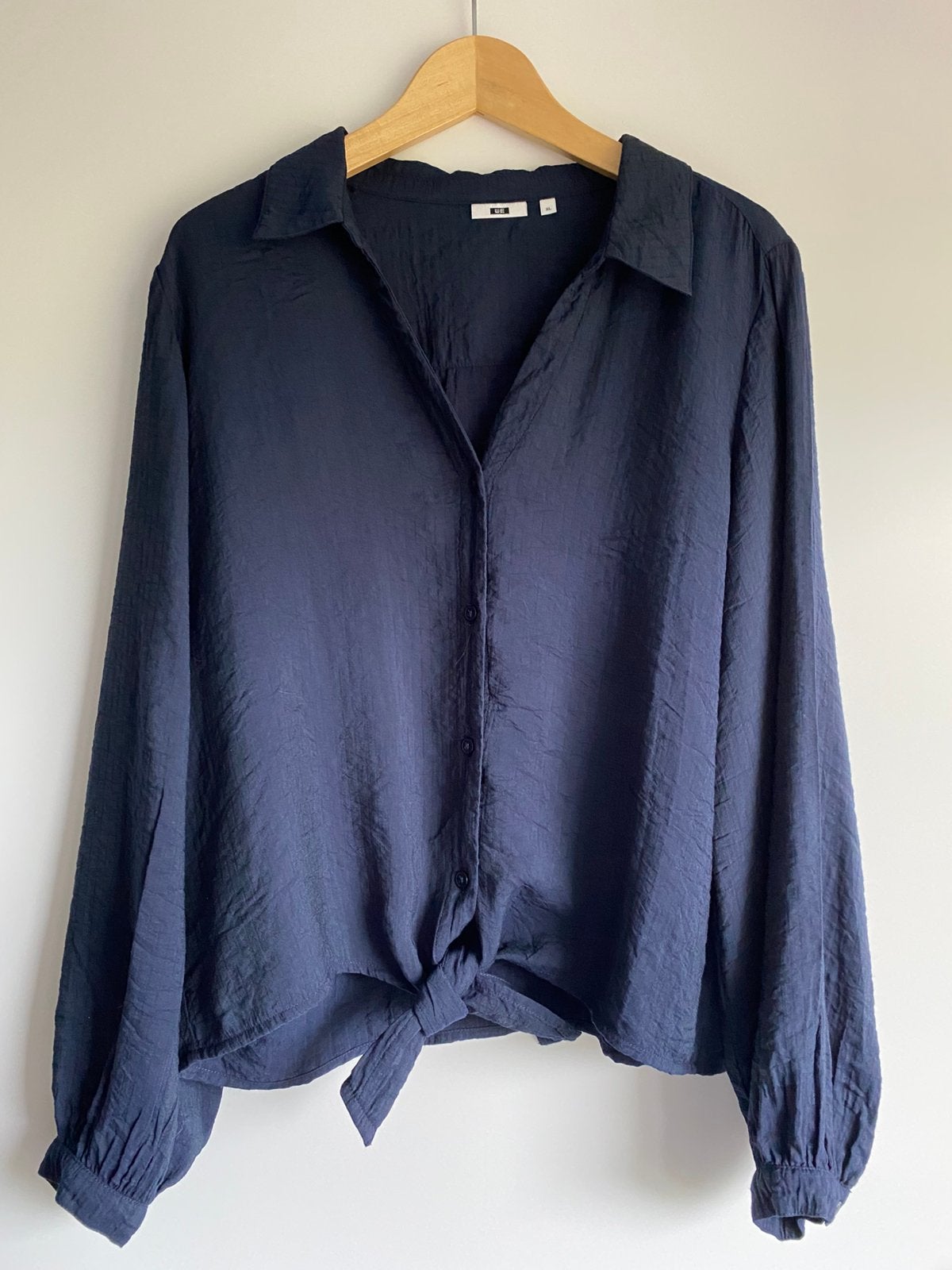 BLOUSE KNOOPDETAIL DONKERBLAUW XL, Kleding | Dames, Blauw, WE, Maat 46/48 (XL) of groter, Ophalen of Verzenden