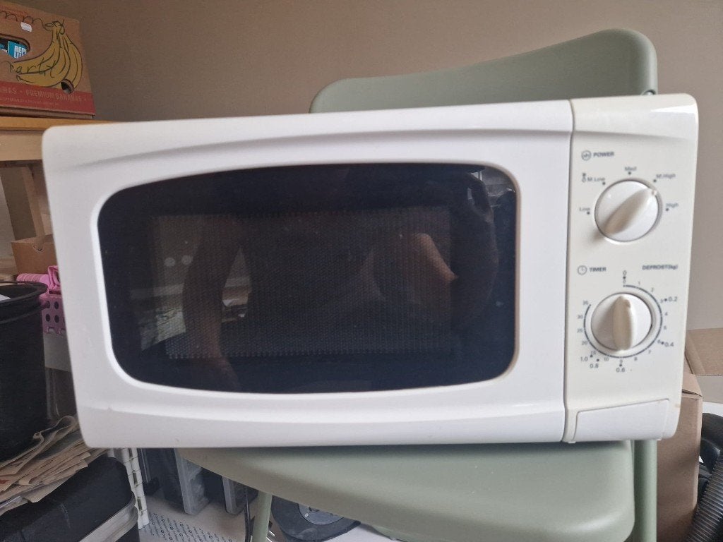 WLA M5720W Magnetron - Zo goed als nieuw, Witgoed en Apparatuur, Ophalen, Gebruikt, Minder dan 45 cm, Magnetron