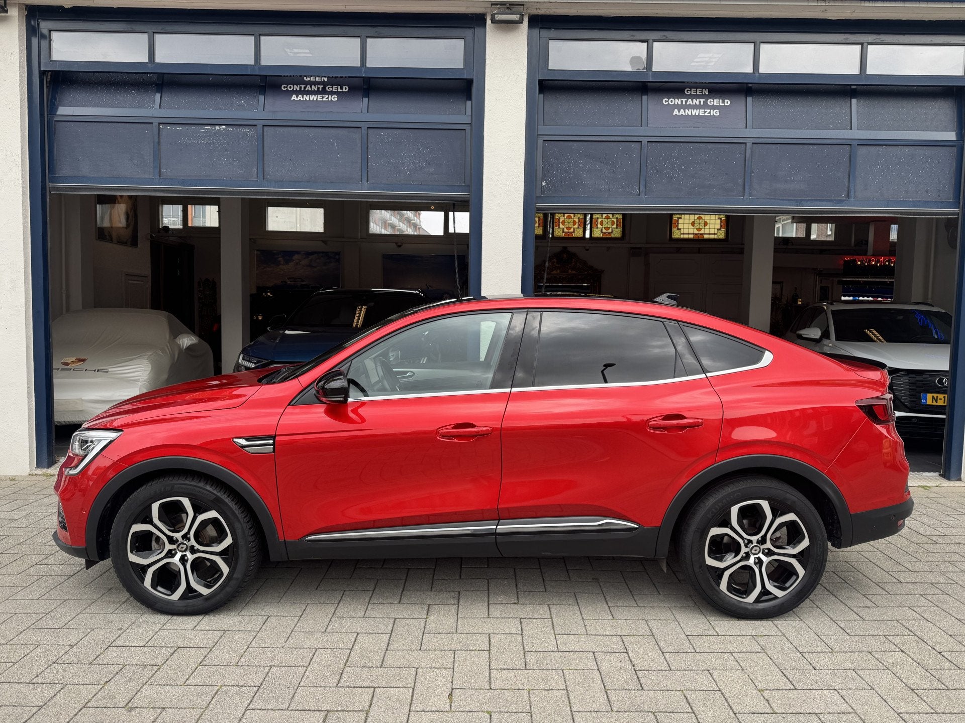 Renault Arkana 1.6 E-Tech Hybrid 145 Intens FULL OPTIONS/DEA, Auto's, Gebruikt, Leder en Stof, Origineel Nederlands, 760 kg
