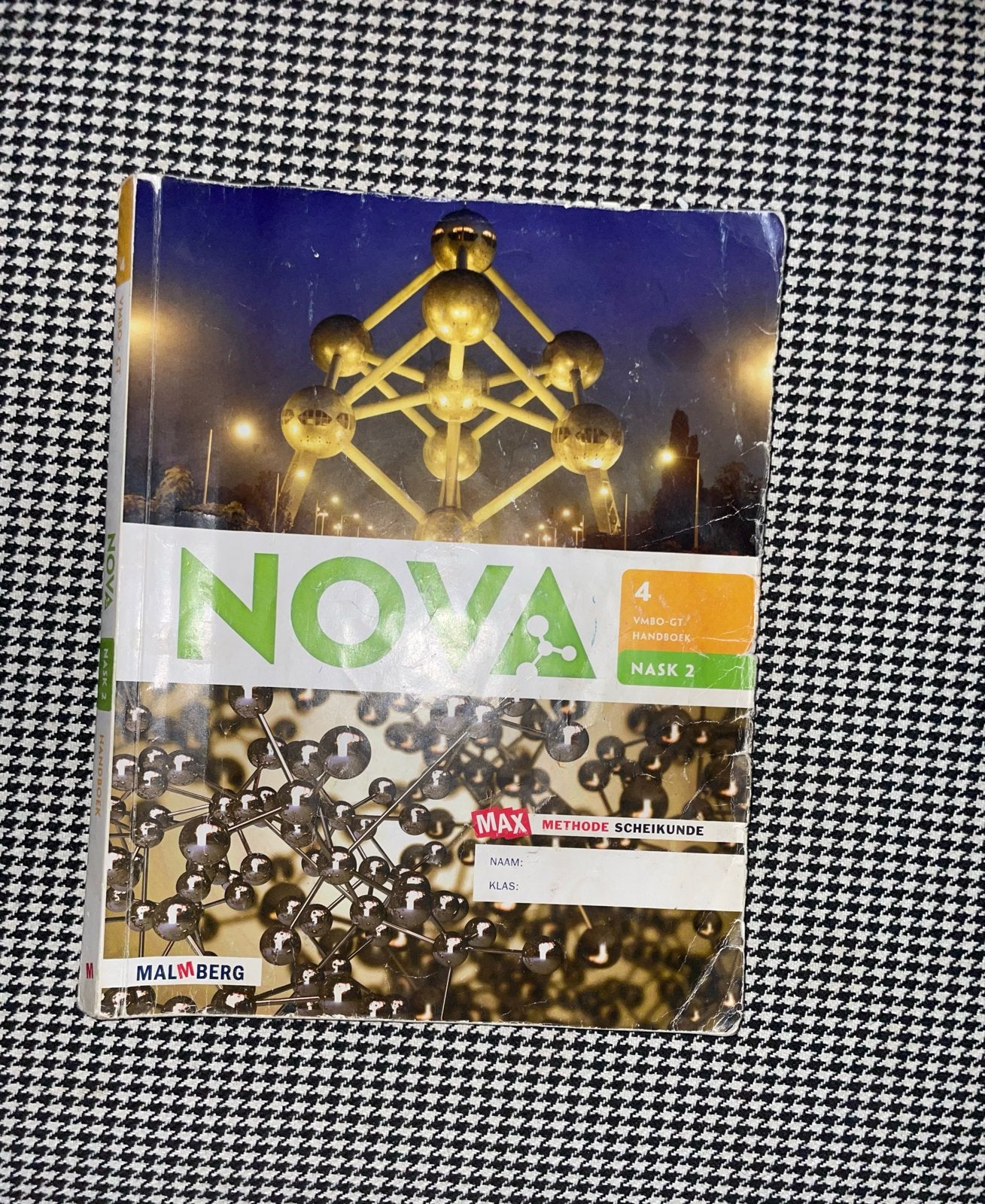 NOVA Scheikunde 4 VMBO-GT Handboek Nask 2 Malmberg, Ophalen of Verzenden, Gelezen, VMBO, Scheikunde