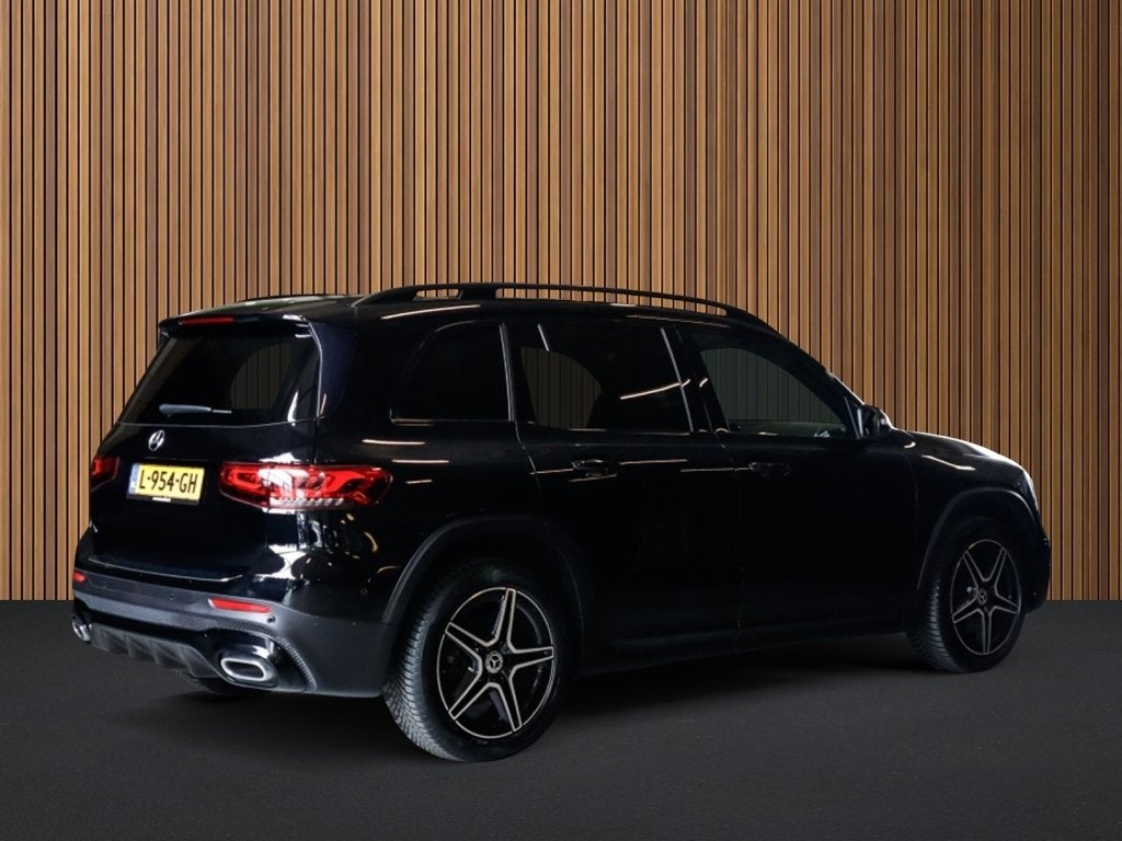 Mercedes-Benz Glb