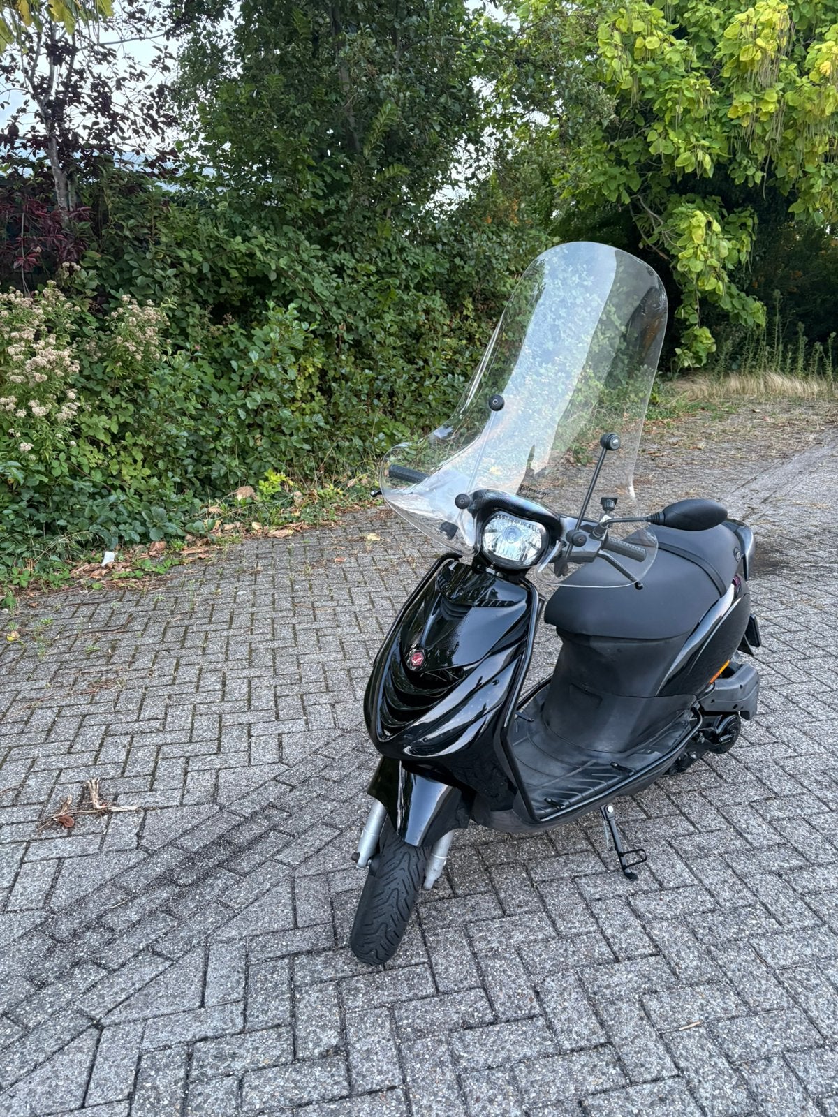 Piaggio zip 4t 2015, Fietsen en Brommers, Scooters | Piaggio, Ophalen, Gebruikt, Zip, Benzine