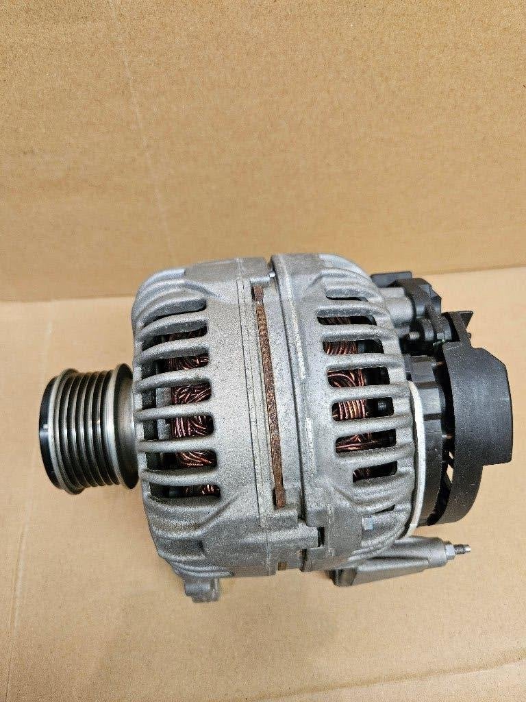 VW EOS 3.2 Bosch dynamo OEM: 06F 903 023F 14V 140A (getest), Ophalen of Verzenden
