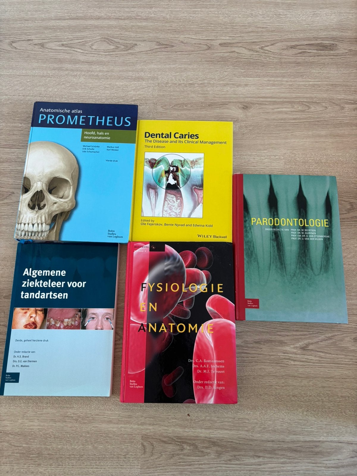 Mondzorgkunde boeken, Ophalen of Verzenden, Zo goed als nieuw