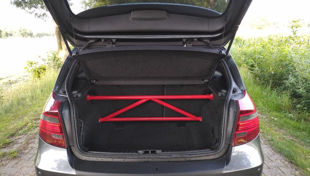 BMW 1 serie (E81/E87) strut brace achter, Auto-onderdelen, Interieur en Bekleding, Ophalen, Gebruikt, BMW