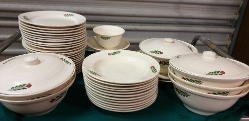 servies vintage gebakken met bloem aardewerk, Huis en Inrichting, Ophalen of Verzenden, 'T Olde Gre-j, Info@toldegrej.nl, Endepoelstraat 20f Didam