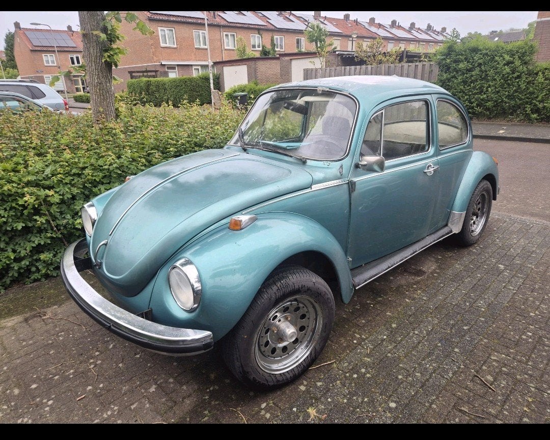 Volkswagen kever 1303 1.3 1973 project, Auto's, Volkswagen, Zwart, 4 cilinders, 0 kg, Leder en Stof