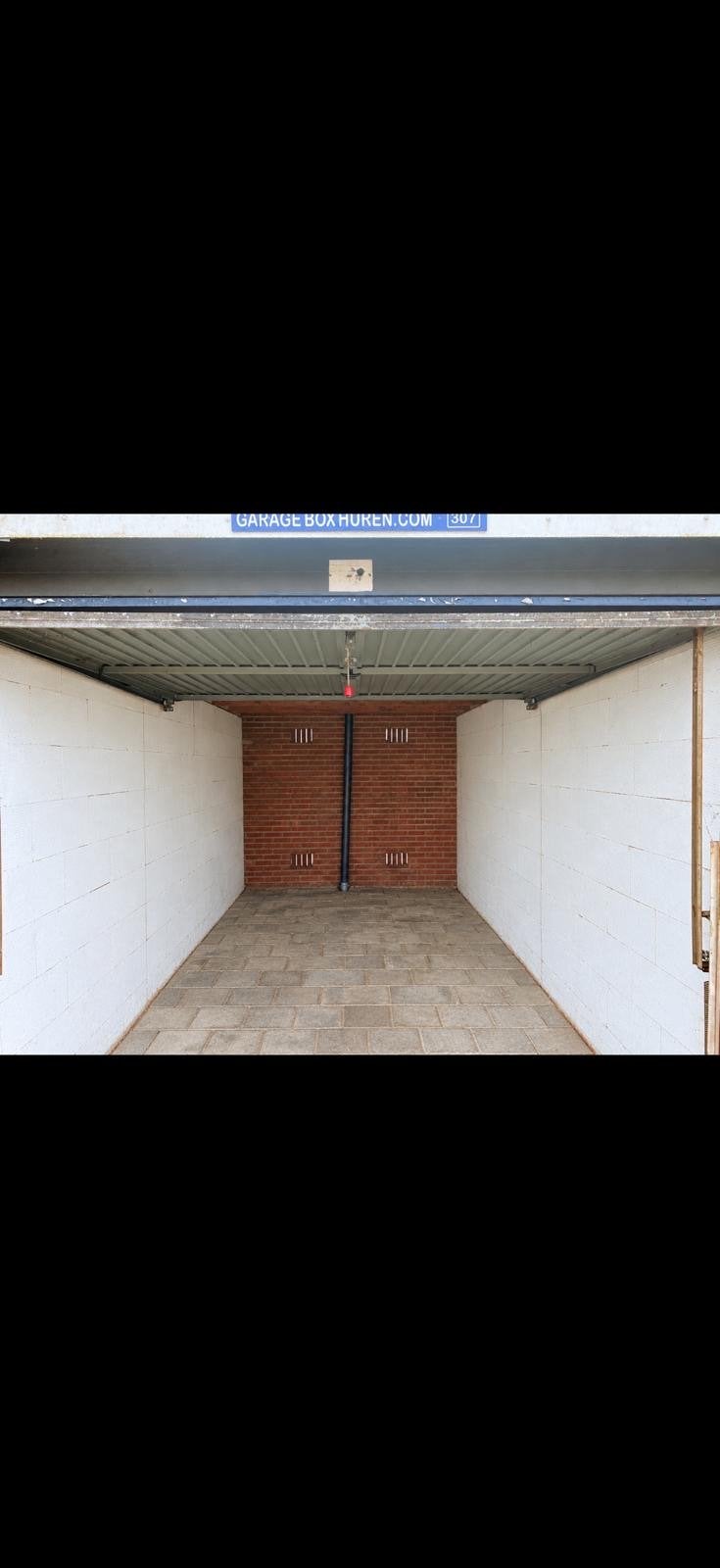 Garagebox te huur in Breda (Heusdenhout) – €135 per maand, Huizen en Kamers, Noord-Brabant