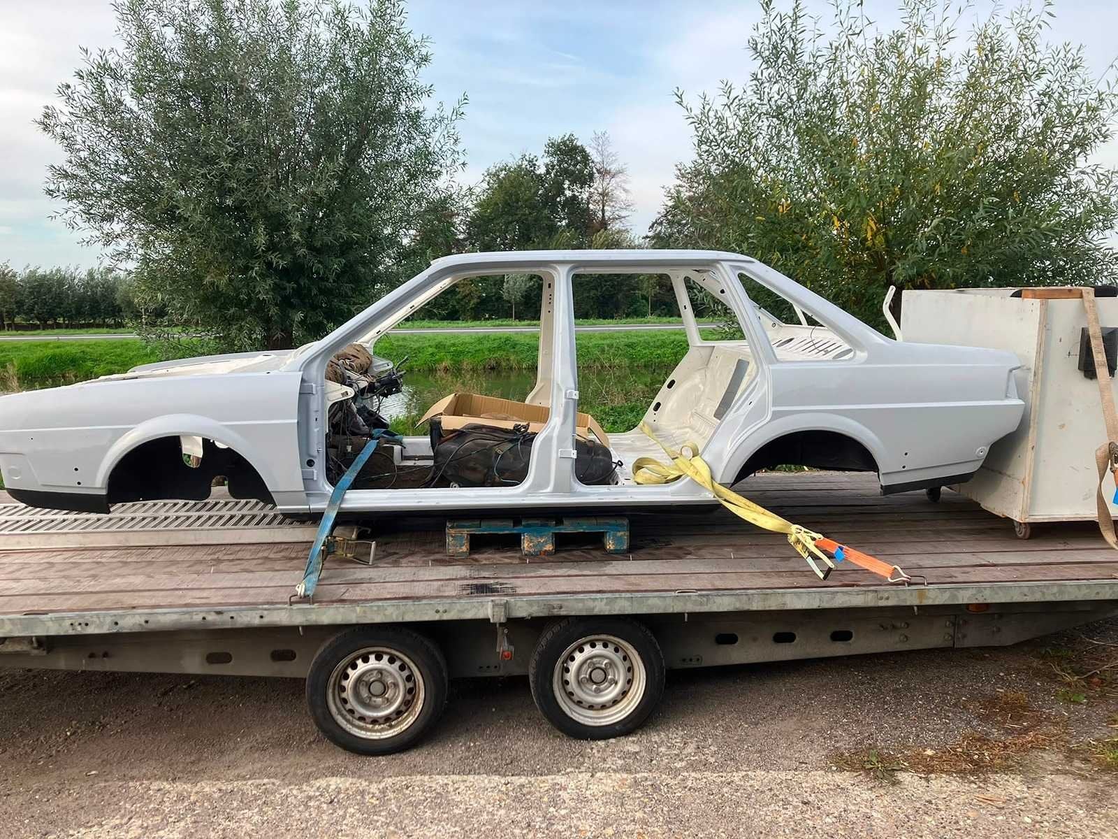 Volkswagen Passat 1.6 D Oldtimer, Volkswagen, Bedrijf, Diesel, Sedan