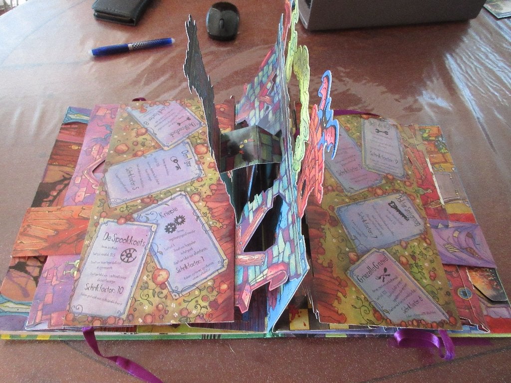 Schedelstraat 76 pop-up spookhuis, Boeken, Ophalen of Verzenden, Gelezen, Fictie algemeen