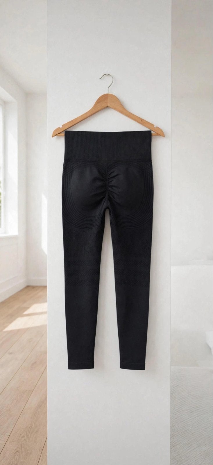Zwarte Legging met Butt-Lift Effect - Maat M, Legging, Zwart, Maat 40/42 (M), Ophalen of Verzenden
