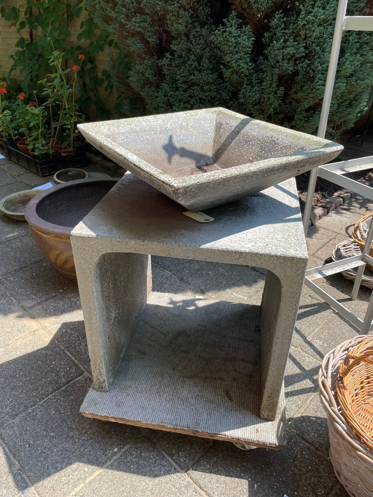 Tuin artikelen, Tuin en Terras, Bloempotten, Ophalen, Kunststof, Rond, Zo goed als nieuw
