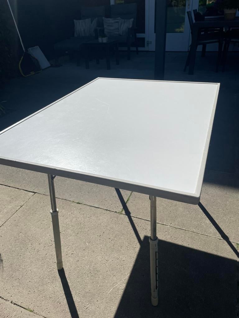 Campingtafel, Ophalen, Gebruikt