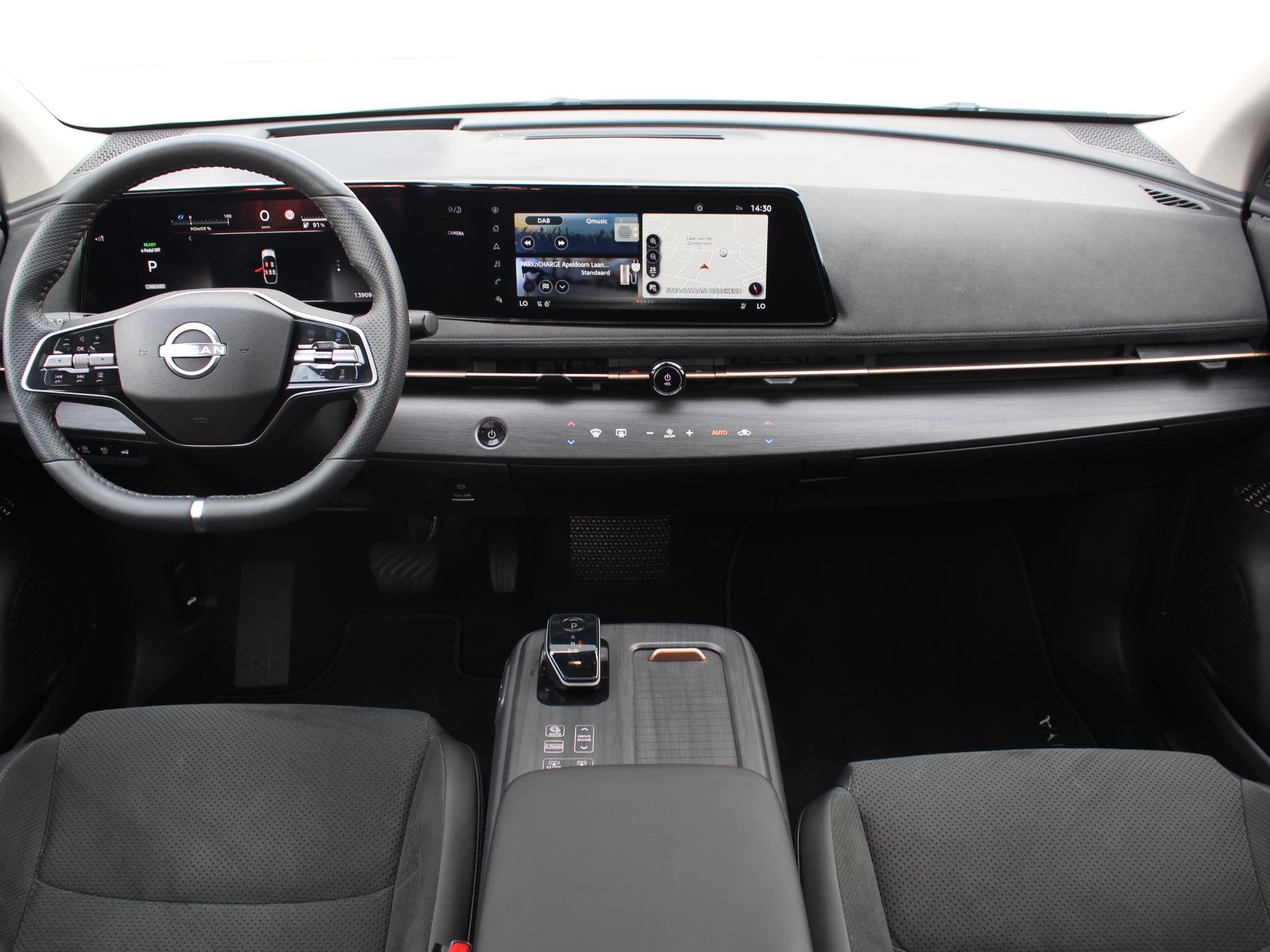 Nissan Ariya e-4ORCE Evolve 87kWh / Duurste uitvoering / 1.5, Auto's, Automaat, Gebruikt, Zwart, Wit