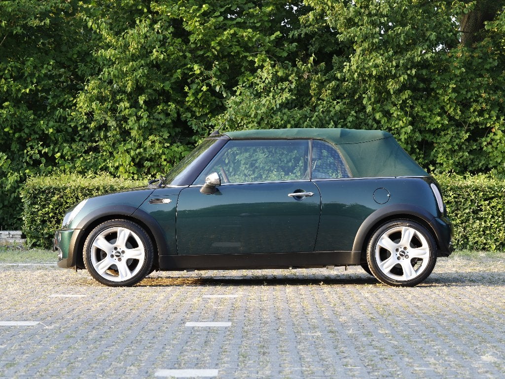 Mini 1.6 16V Cooper Cabrio 173.149km€ 3.799,00,-, Auto's, Mini, Particulier, Cooper, ABS, Airconditioning, Cruise Control, Navigatiesysteem