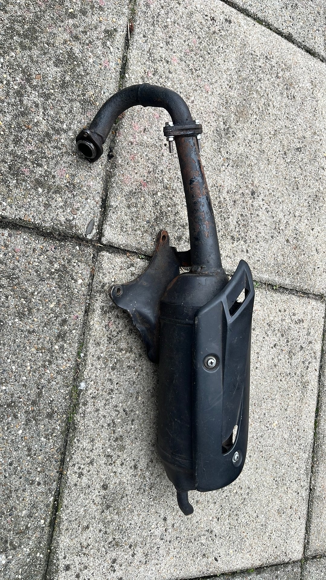 Uitlaat gilera new runner, Fietsen en Brommers, Brommeronderdelen | Scooters, Ophalen of Verzenden, Zo goed als nieuw, Kap, Overige merken
