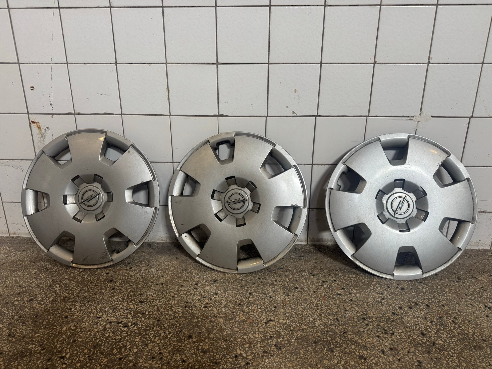 3 x 16 Inch originele Opel wieldoppen, Auto diversen, Ophalen of Verzenden, Gebruikt