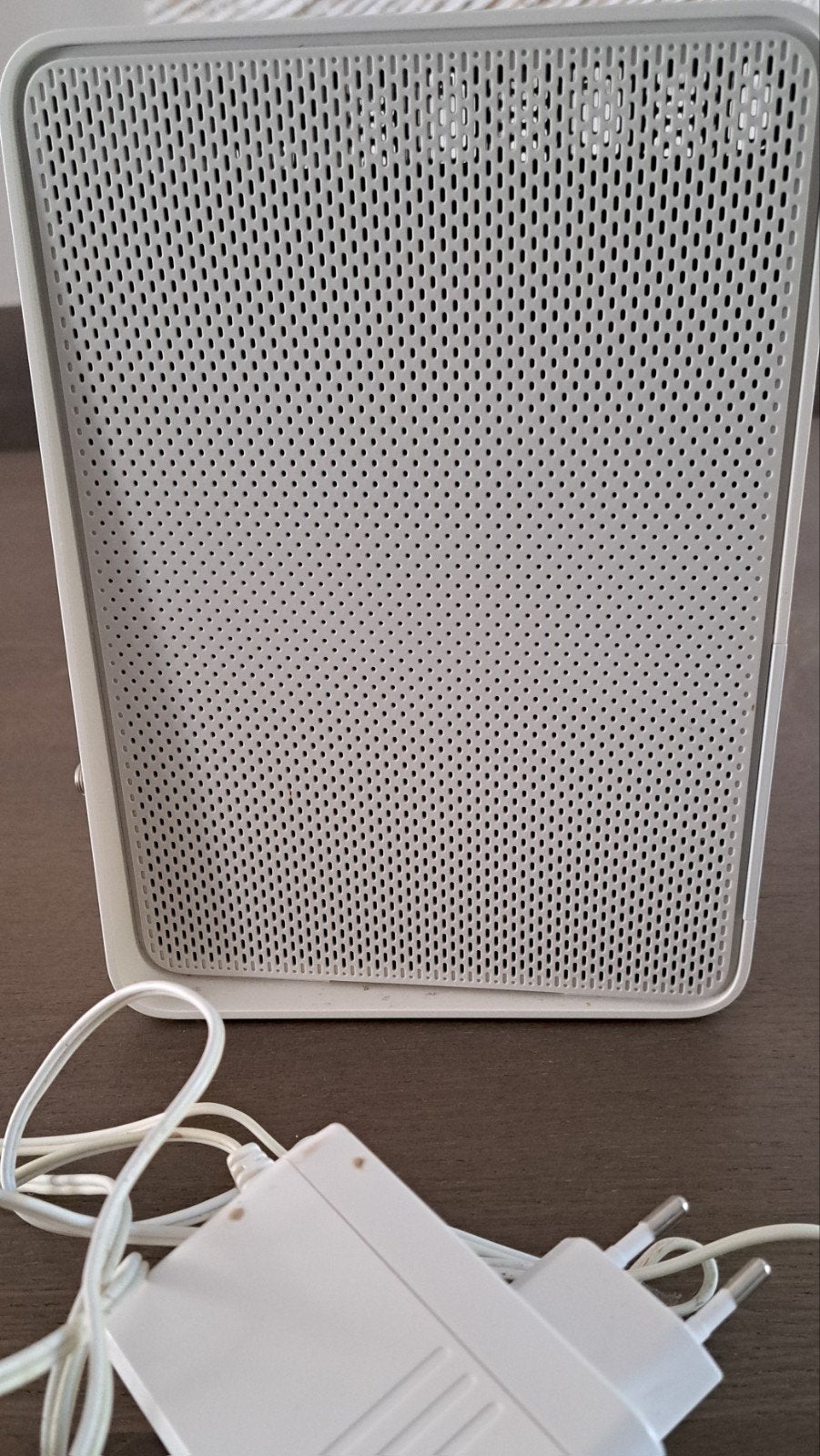 Witte Router met Modem en Voeding - Zo goed als nieuw, Computers en Software, Ophalen, Zo goed als nieuw, Router met modem, Onbekend