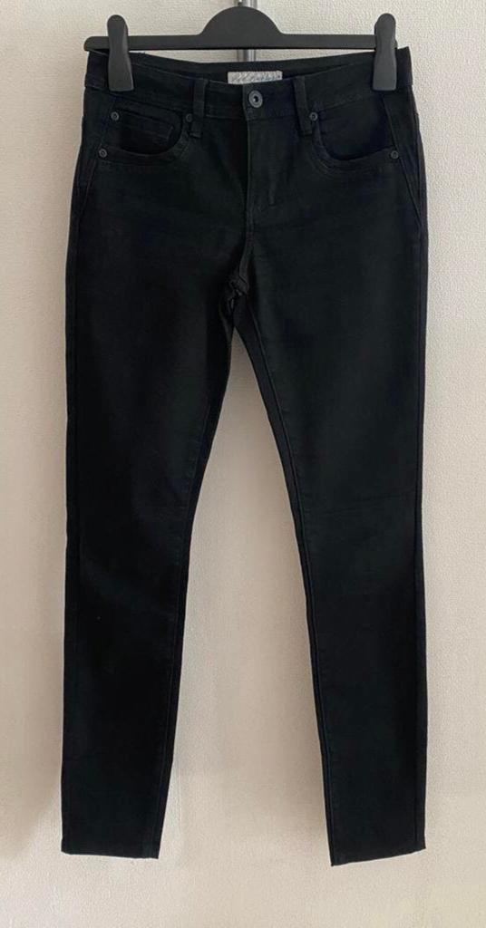 RED BUTTON skinny jeans,super mooi..mt:36/34, B, Zwart, Ophalen of Verzenden, A