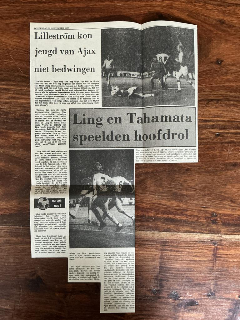 Voetbal krantenartikel Ajax Lilleström september 1977, Ophalen of Verzenden, Knipsel(s)