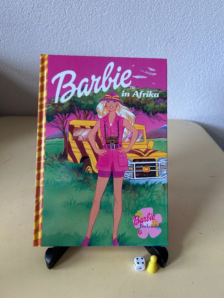 Barbie Boekenclub - Barbie in Afrika (Hardcover), Mattel, Fictie algemeen, Ophalen of Verzenden, Zo goed als nieuw