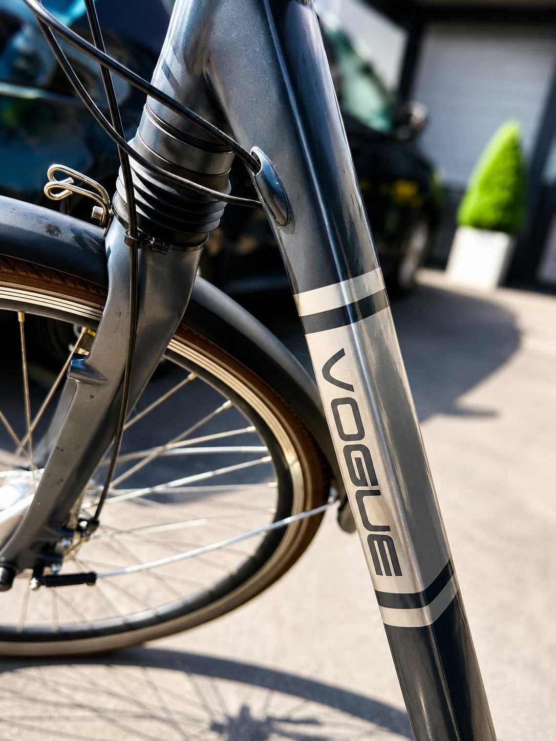 Vogue elektrische fiets in uitstekkende staat (heren fiets), Fietsen en Brommers, Gebruikt, 51 tot 55 cm, 50 km per accu of meer