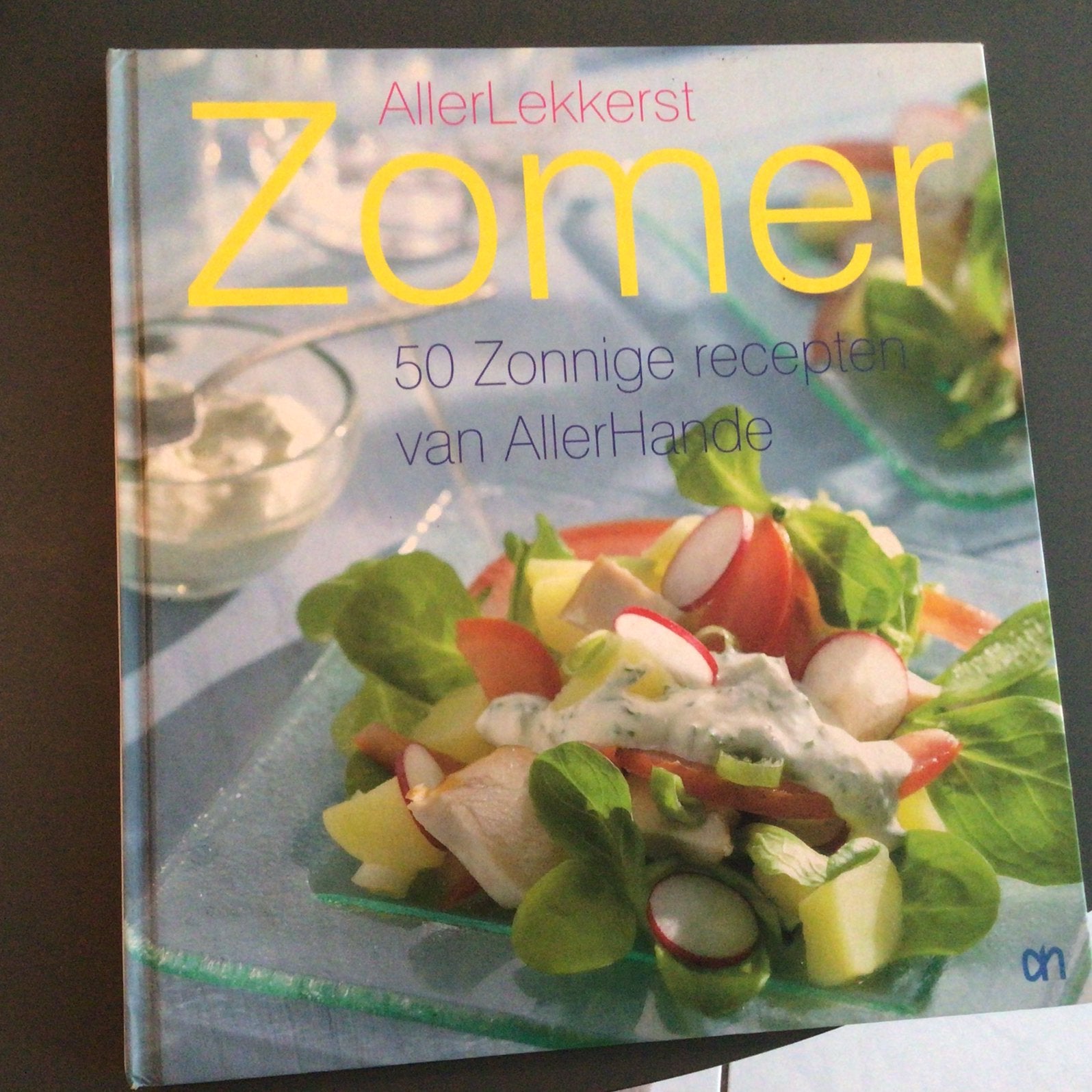 Allerlekkerste Zomer - 50 zonnige recepten van Allerhande, Ophalen of Verzenden, Zo goed als nieuw