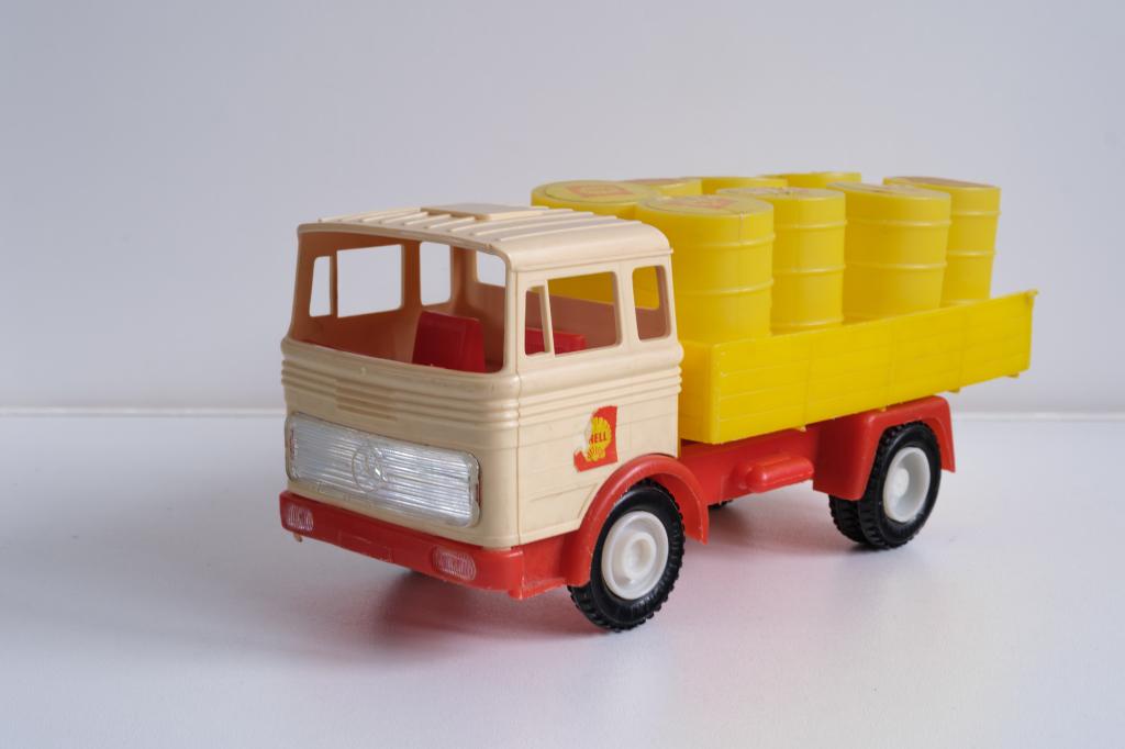 Mercedes Benz LP1418-1620-1623-1624 Wader 1 op 24, Ophalen of Verzenden, Gebruikt, Bus of Vrachtwagen, Overige merken