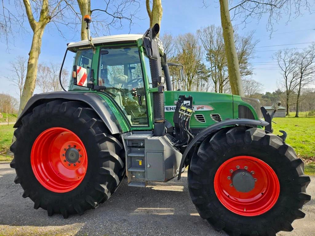 Fendt 820 Com3 Vario TMS mit Trible GPS. 818 718 716, Info@robluijkx.nl, Gebruikt, Meer dan 10000, Fendt