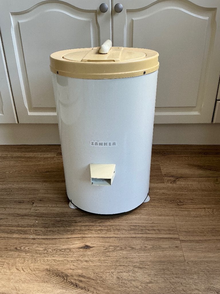 Goed onderhouden ZANKER centrifuge, Ophalen, Gebruikt, Minder dan 85 cm, Minder dan 4 kg