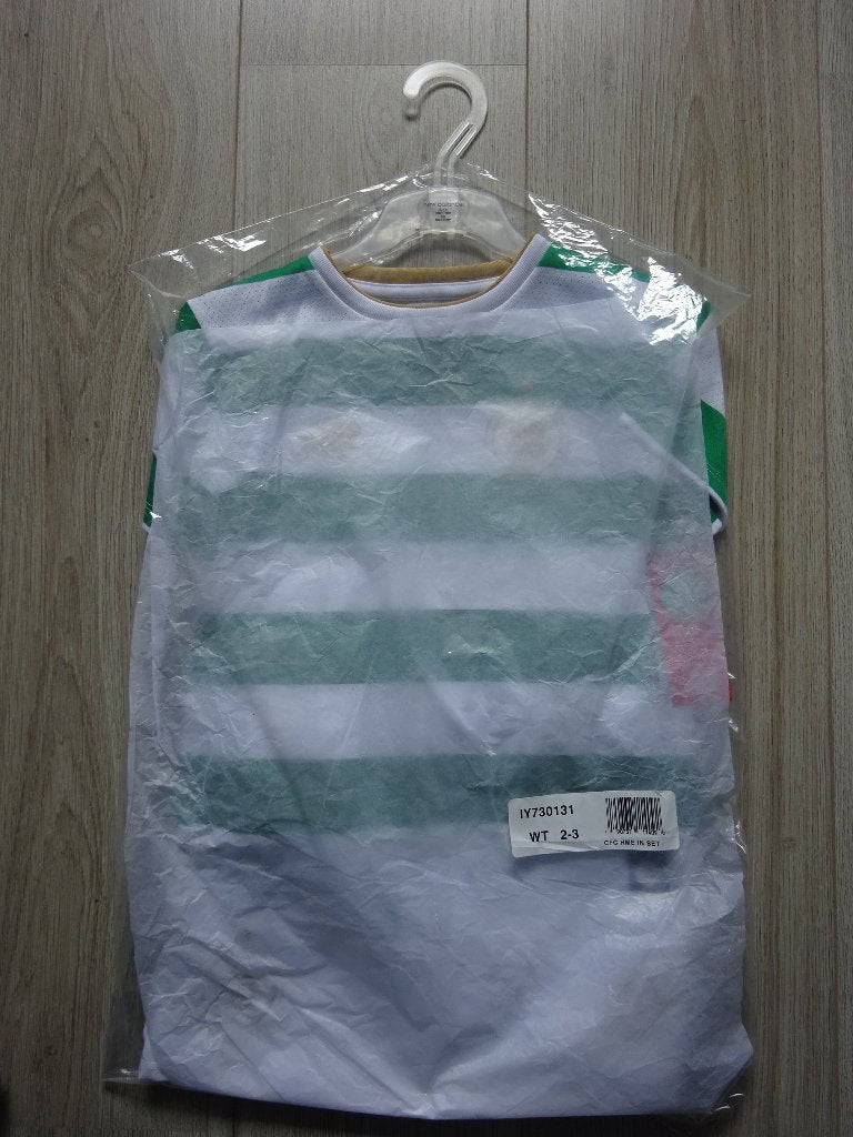 Celtic thuis 2017 - 2018 setje kids Maat 98/2-3 jaar, Ophalen of Verzenden, New Balance, Jongen, Nieuw
