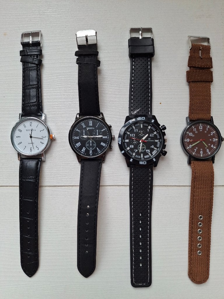 4x Nieuwe jongens/heren  Horloges 4 stuks 13,50 NIEUW, Ophalen of Verzenden, Nieuw, Bruin, Jongen