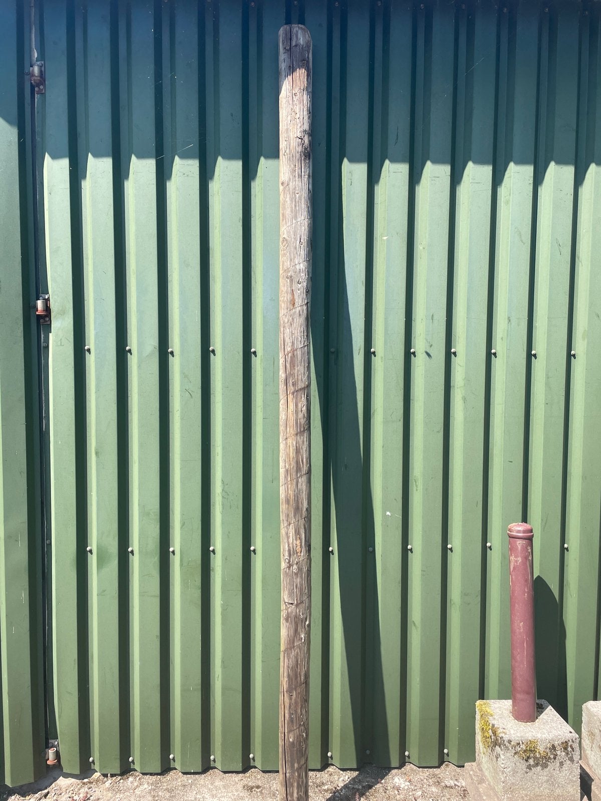70 STUKS ONVERWOESTBARE GECREOSOTEERDE GEPUNTE PALEN, Tuin en Terras, Palen, Balken en Planken, Ophalen, Gebruikt, 250 cm of meer