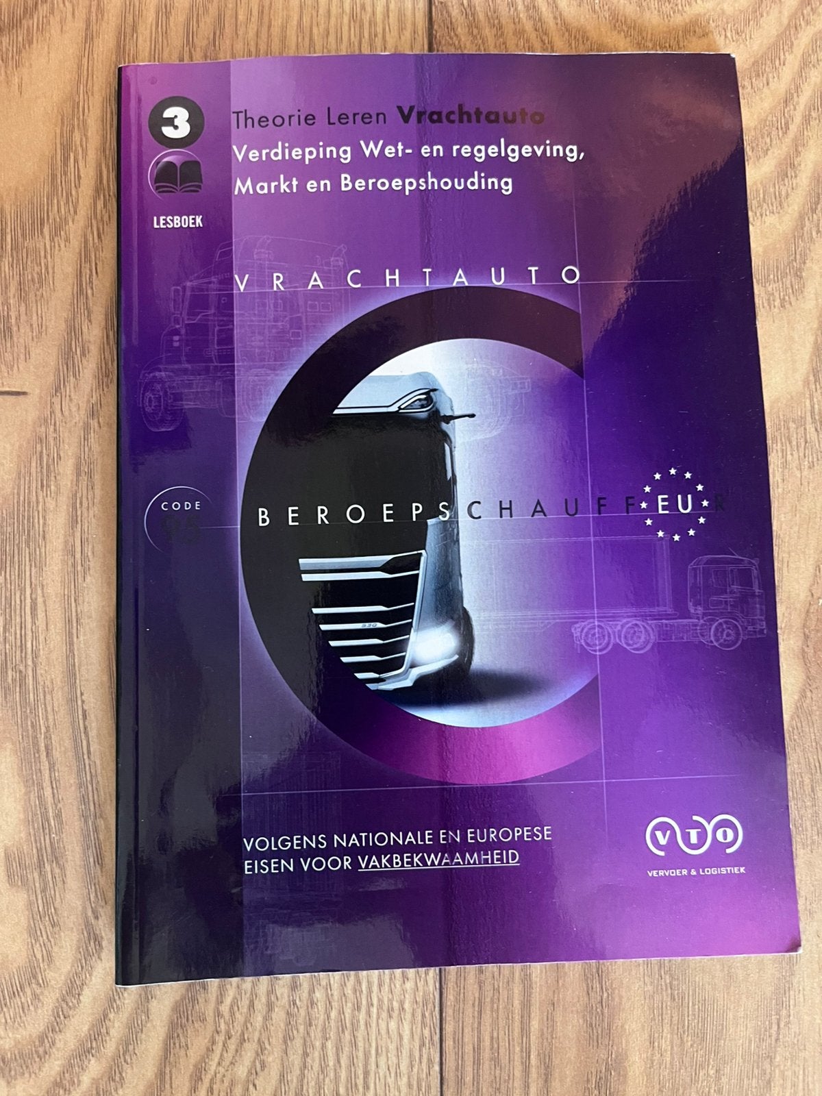 Theorie leren vrachtauto - Module 3, Ophalen of Verzenden, Alpha, Zo goed als nieuw, Niet van toepassing