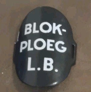Blok Ploeg Luchtbeschermingsdienst 1x arm schild WW2 WO2, Ophalen of Verzenden, Nederland