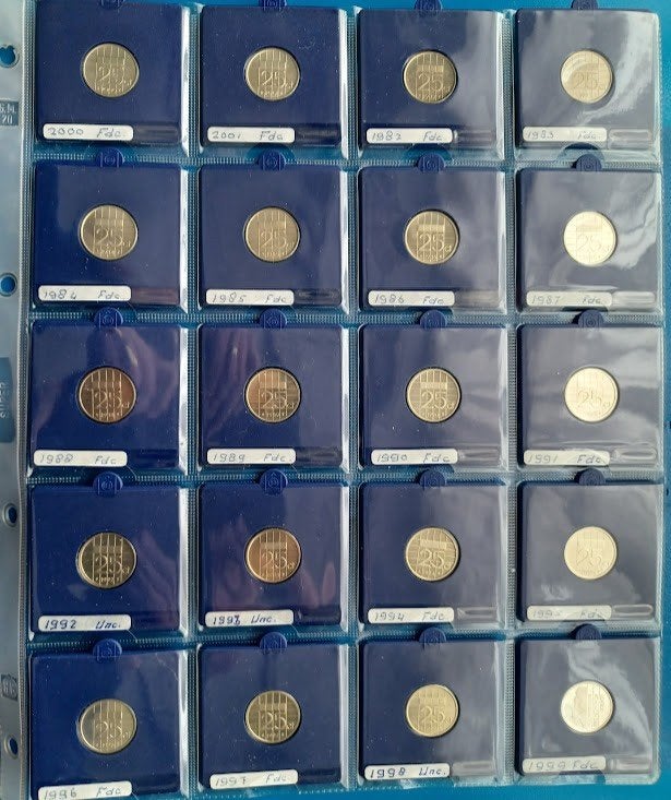 Lot van 20 kwartjes Beatrix 1982-2001 - FDC, Postzegels en Munten, Munten | Nederland, Verzenden, Koningin Beatrix, 25 cent, Setje
