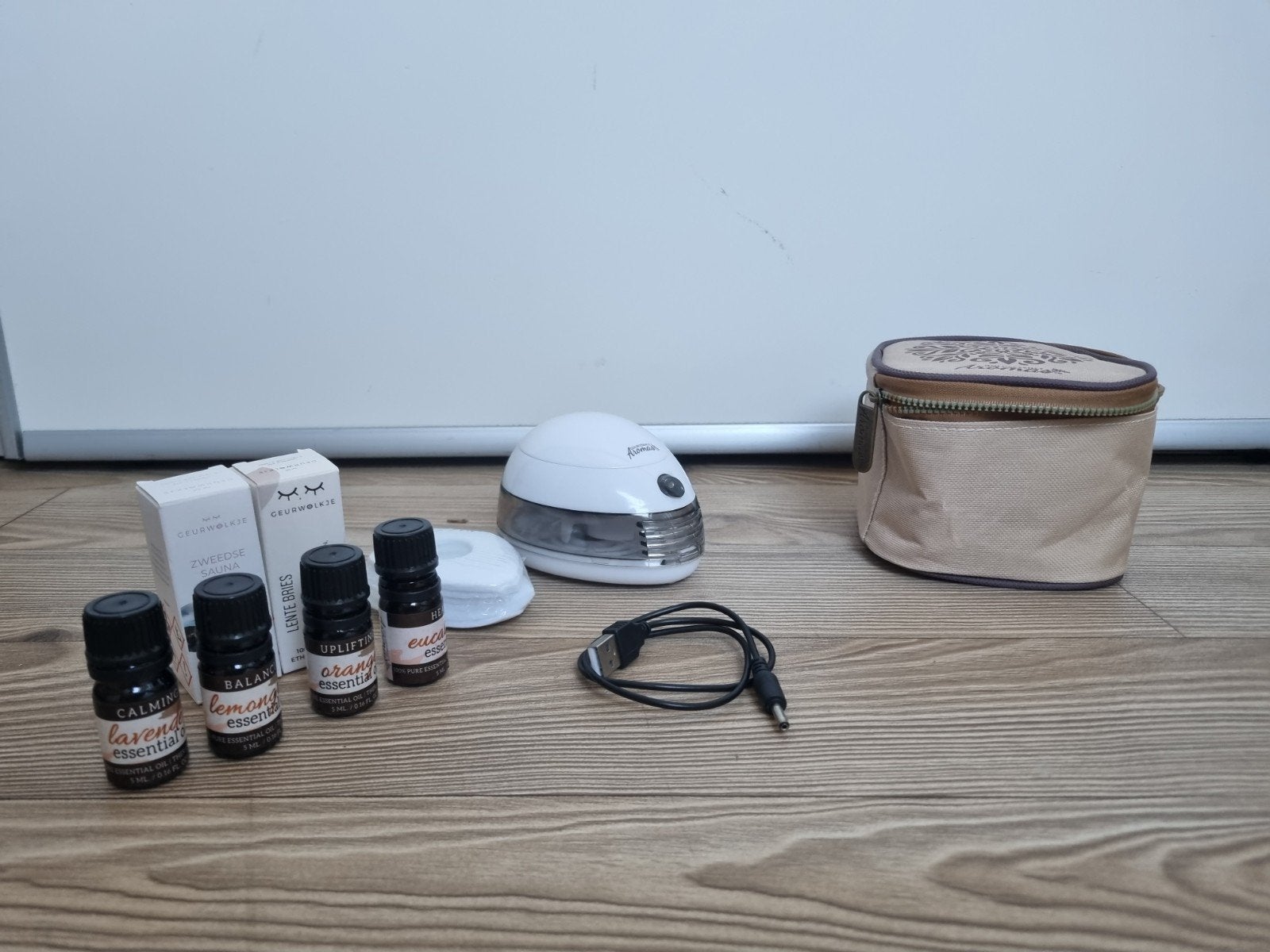 Goldessence aromas diffuser set, Witgoed en Apparatuur, Overige Witgoed en Apparatuur, Zo goed als nieuw, Ophalen of Verzenden