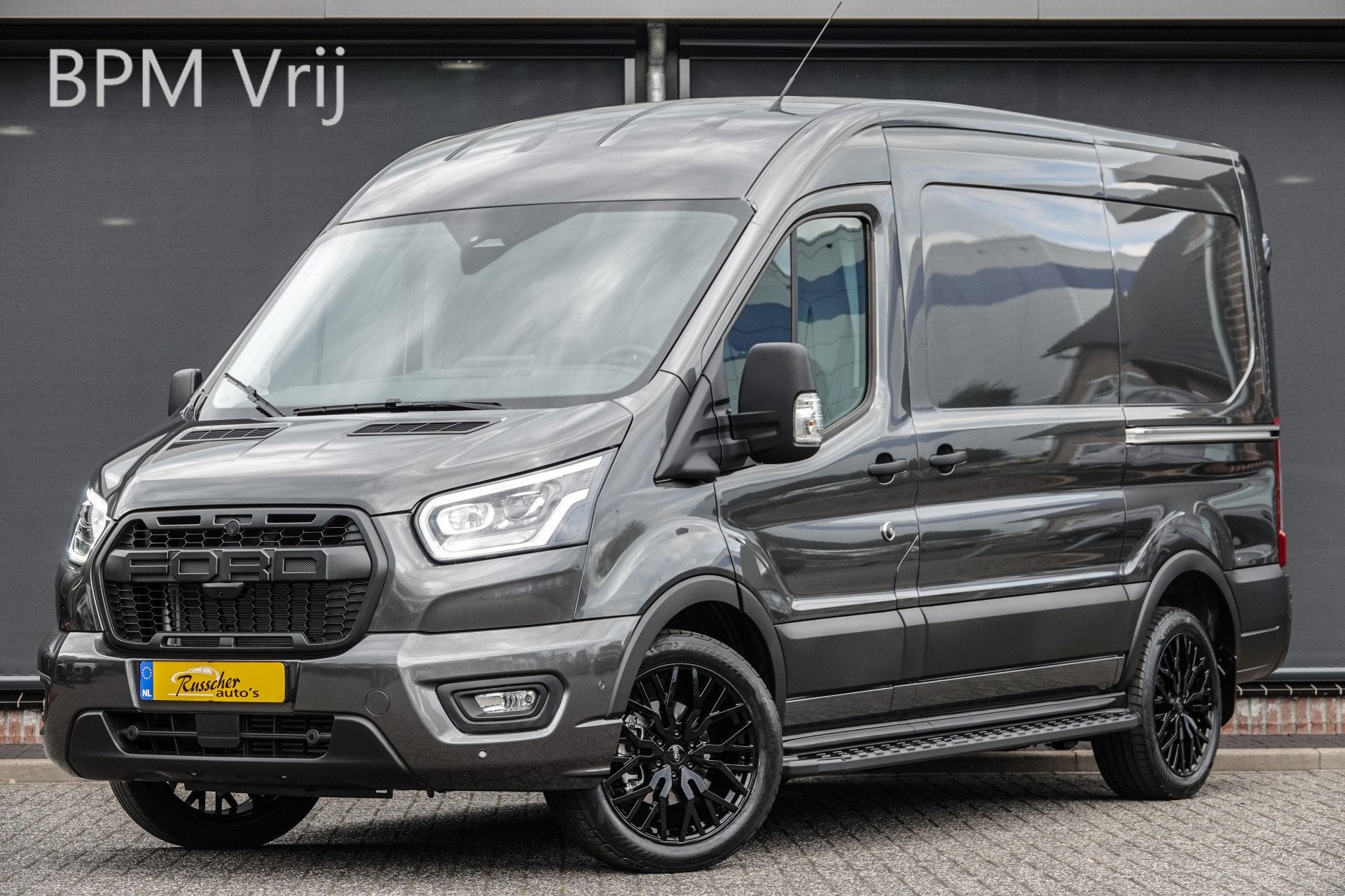 Ford Transit L2H2 | 165 A8 Aut. | Raptor Edition | 2x Schuif, Auto's, Bestelauto's, Stof, Zwart, 4 cilinders, Origineel Nederlands