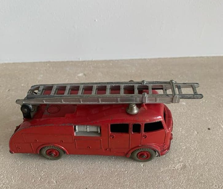 Dinky Supertoys Brandweerwagen NR 955 met Ladder, Ophalen of Verzenden, Gebruikt