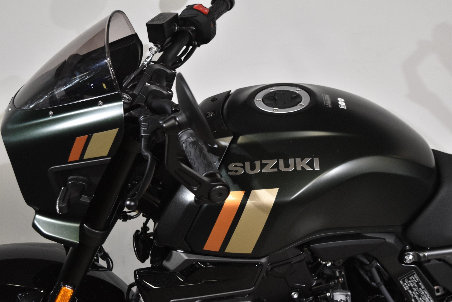 Suzuki GSX-8TT (bj 2026), Nieuw, Bedrijf, ABS, Meer dan 35 kW
