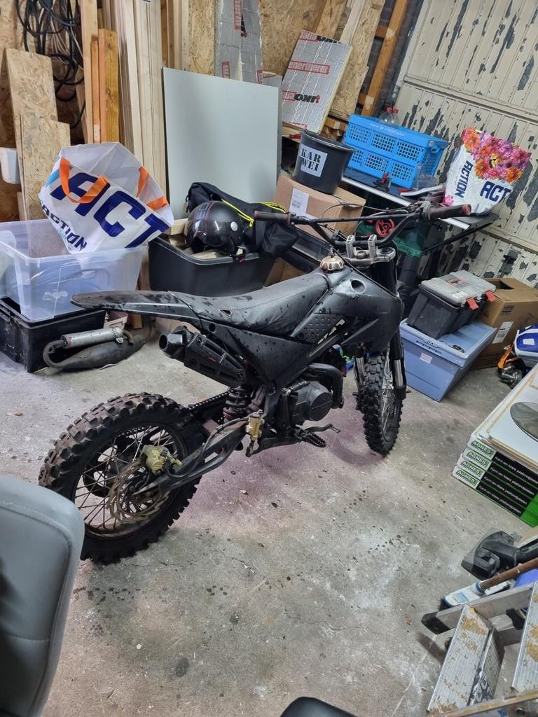 Lifan pitbike in onderdelen te koop, Fietsen en Brommers, Ophalen of Verzenden, Gebruikt
